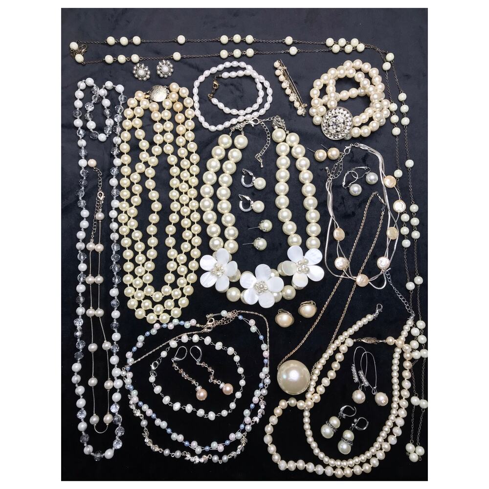 VTG Estate Large 1.32lb Faux Glass Pearl Earring Necklace Bracelet Bundle Lot